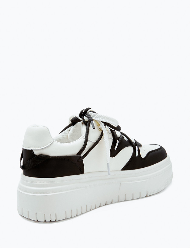 Молочные женские кеды с черными вставками MASCOTTE 234-416921-0602 | ракурс 5