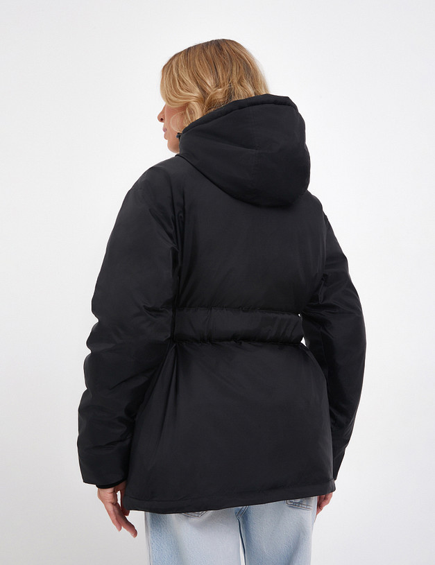Черная женская зимняя куртка MASCOTTE 885-4205-2402 | ракурс 7 Черная женская зимняя куртка MASCOTTE 885-4205-2402 | ракурс 7