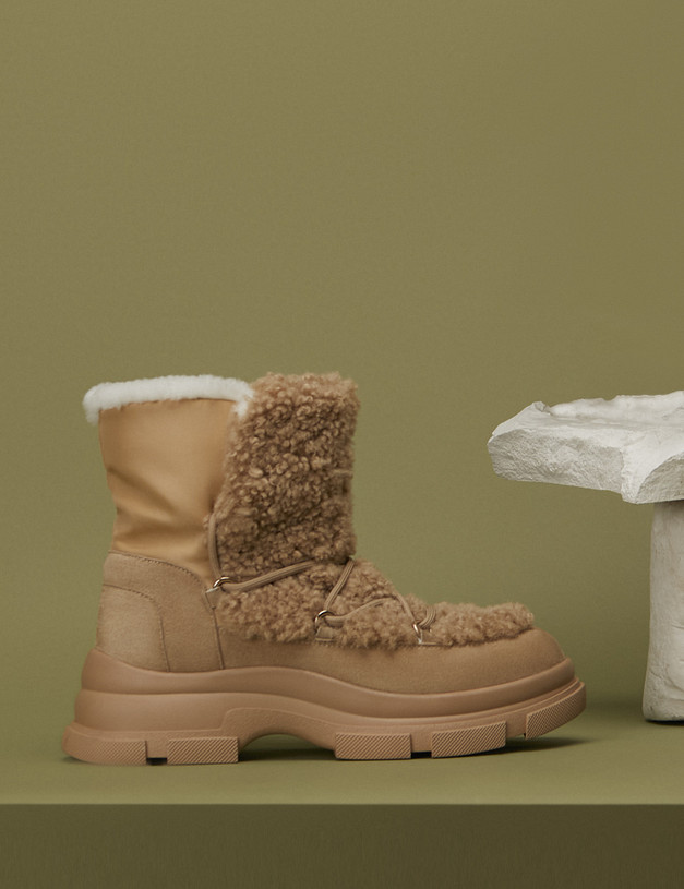 Бежевые женские ботинки на меху MASCOTTE 233-3201938-0608 | ракурс 1 Бежевые женские ботинки на меху MASCOTTE 233-3201938-0608 | ракурс 1