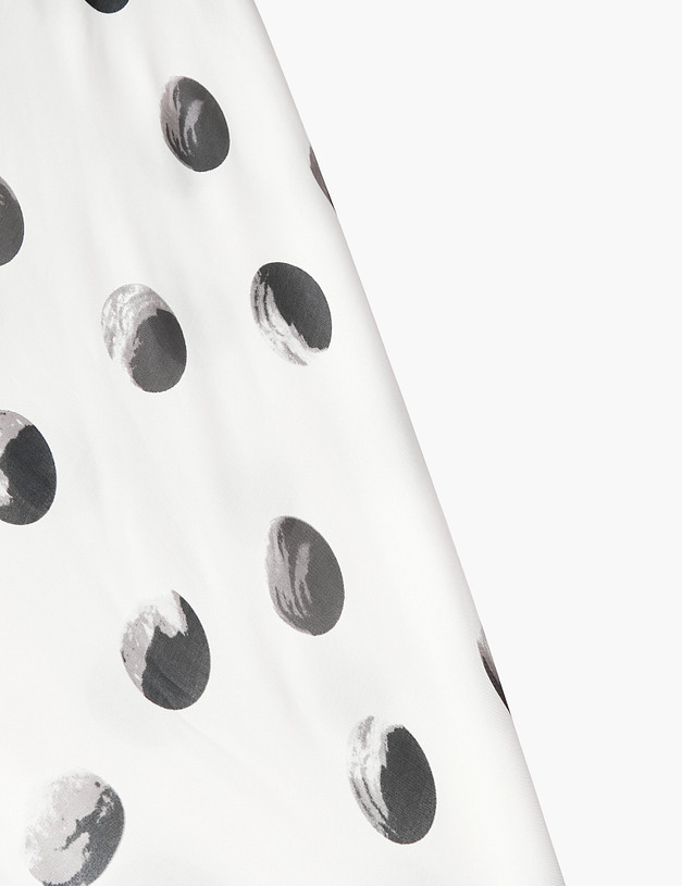 Белый женский платок MASCOTTE 700-2106-2401 | ракурс 3 Белый женский платок MASCOTTE 700-2106-2401 | ракурс 3