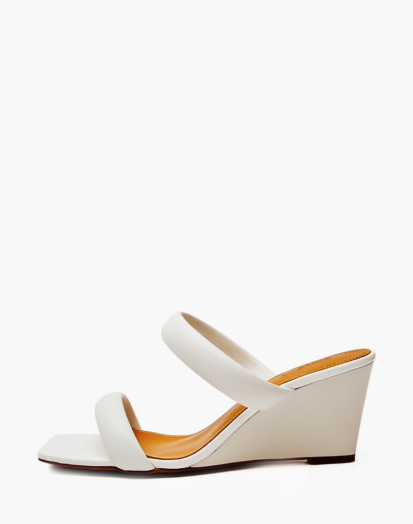 94-410511-0501 Туфли летние женские нат.кожа/нат.кожа молочн, Mascotte