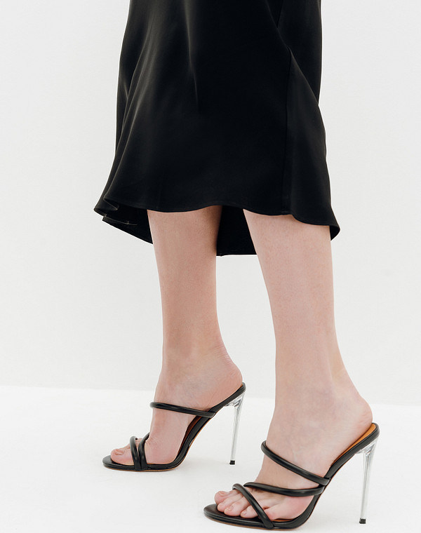 126-413361-0602 Туфли летние женские и.кожа/и.кожа черн, Mascotte