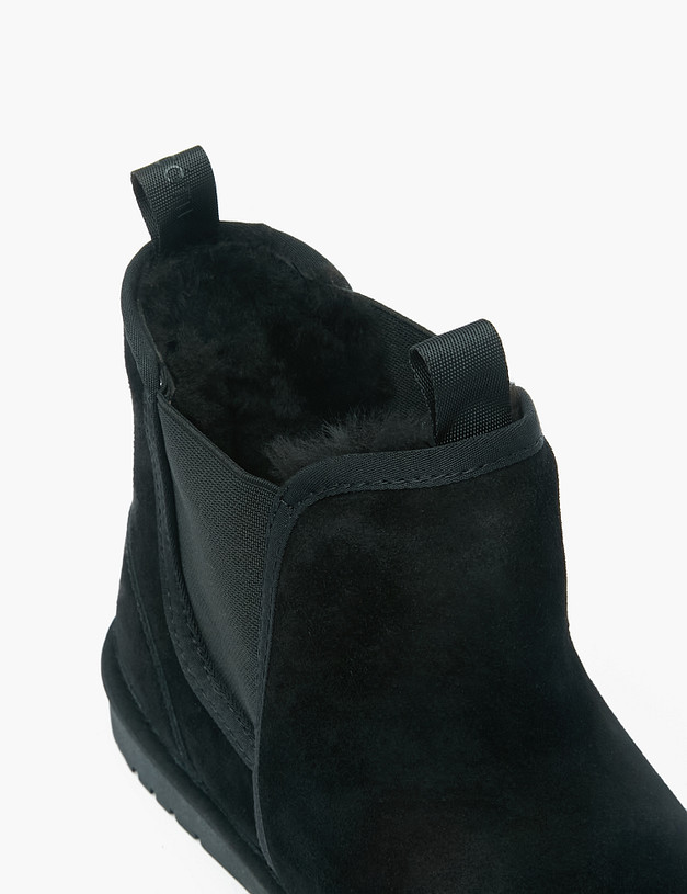 Черные мужские угги с боковой резинкой MASCOTTE 128-229335-0202 | ракурс 6 Черные мужские угги с боковой резинкой MASCOTTE 128-229335-0202 | ракурс 6