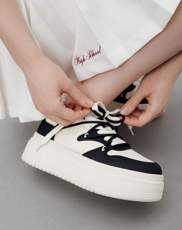 234-416921-0602 Полуботинки для активного отдыха женские кож.спилок/текстиль молочн-черн, Mascotte Lite