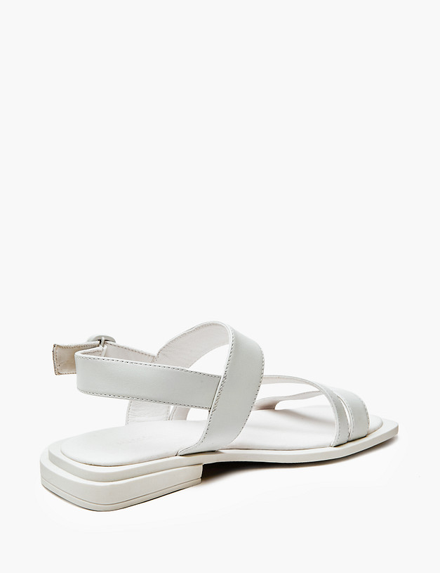 Белые женские сандалии из натуральной кожи MASCOTTE 94-410811-0501 | ракурс 3 Белые женские сандалии из натуральной кожи MASCOTTE 94-410811-0501 | ракурс 3
