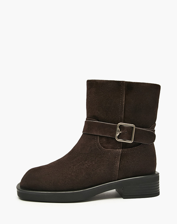 Коричневые женские зимние ботинки 11990₽