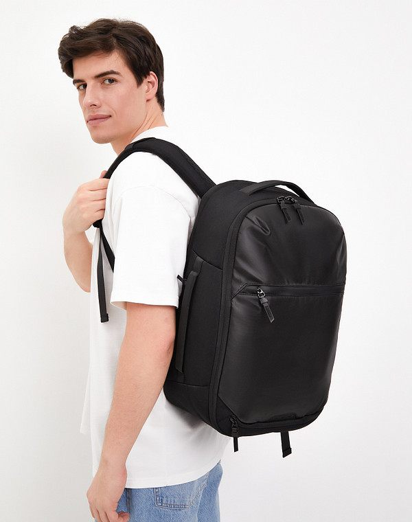 Черный мужской рюкзак 2990₽