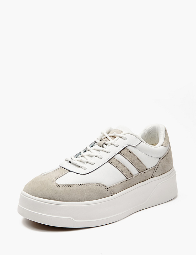 Белые женские кеды на платформе MASCOTTE 189-415921-0601 | ракурс 2 Белые женские кеды на платформе MASCOTTE 189-415921-0601 | ракурс 2