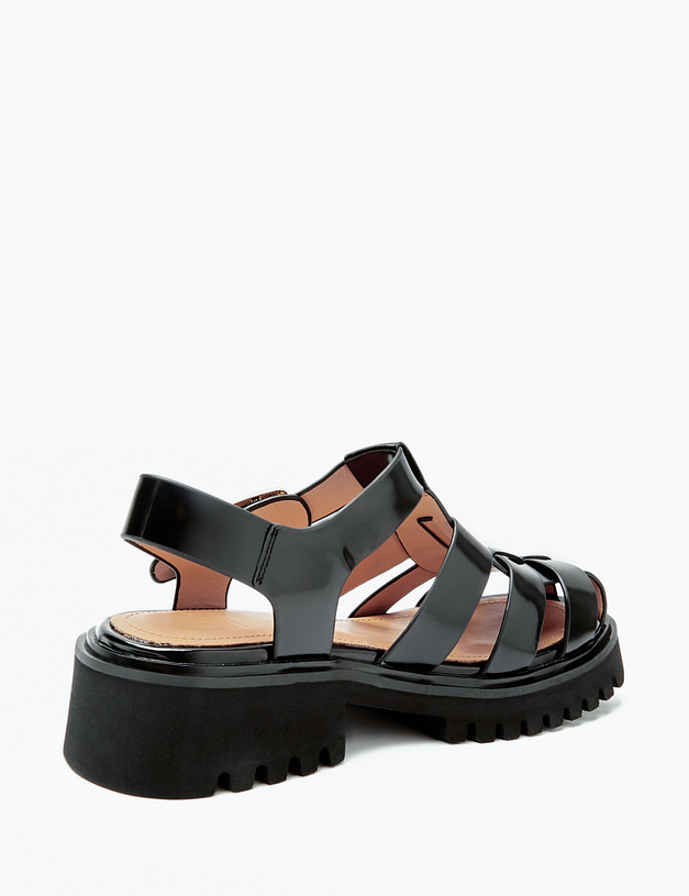 Черные женские сандалии MASCOTTE 58-411811-0102 | ракурс 2 Черные женские сандалии MASCOTTE 58-411811-0102 | ракурс 2