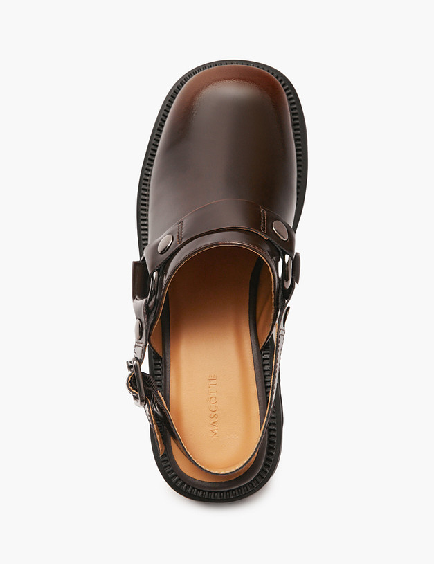 Коричневые женские туфли MASCOTTE 22-5161613-0109 | ракурс 4 Коричневые женские туфли MASCOTTE 22-5161613-0109 | ракурс 4