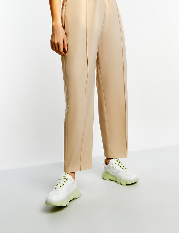 Белые женские кроссовки MASCOTTE 189-210821-0201 | ракурс 1