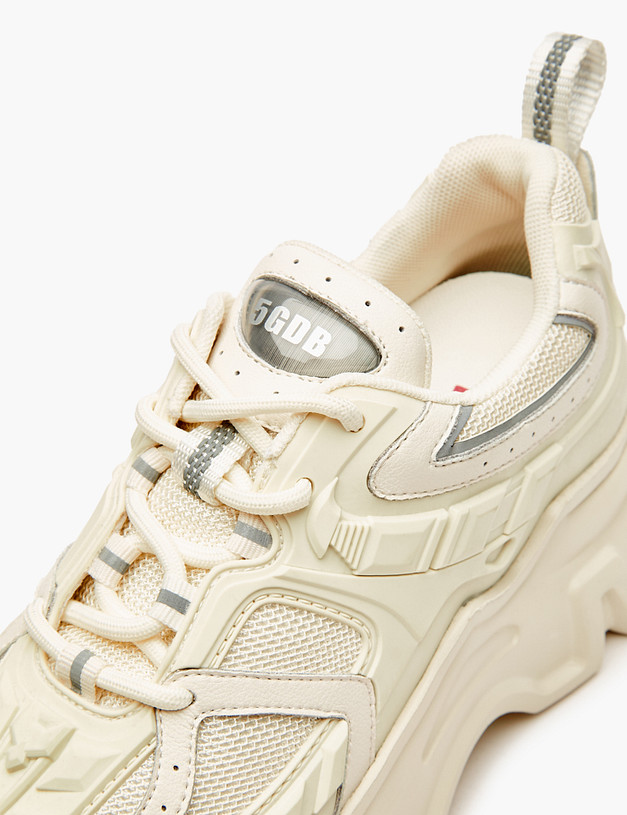 Молочные женские кроссовки MASCOTTE 234-312021-0601 | ракурс 7