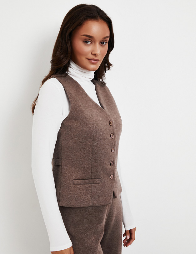 Женский жилет цвета капучино MASCOTTE 852-5231-2409 | ракурс 3