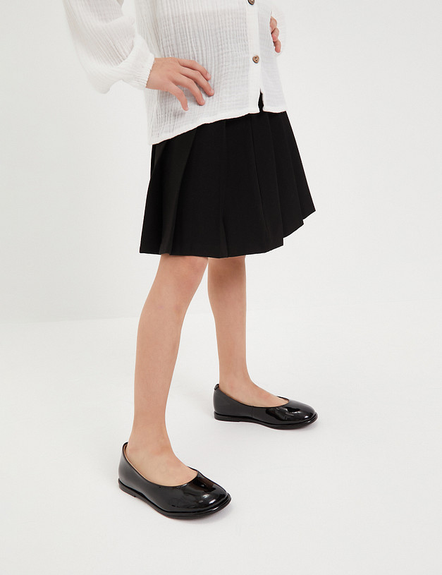 Черные лакированные балетки для девочек MASCOTTE 126-412011-0702 | ракурс 2 Черные лакированные балетки для девочек MASCOTTE 126-412011-0702 | ракурс 2