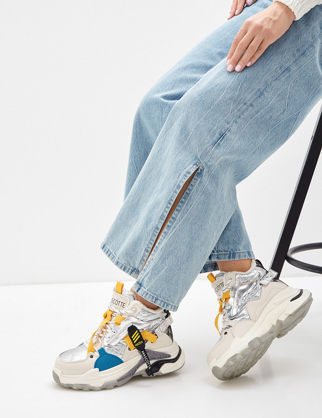 Белые женские кроссовки с яркими вставками MASCOTTE 234-121322-0601 | ракурс 1