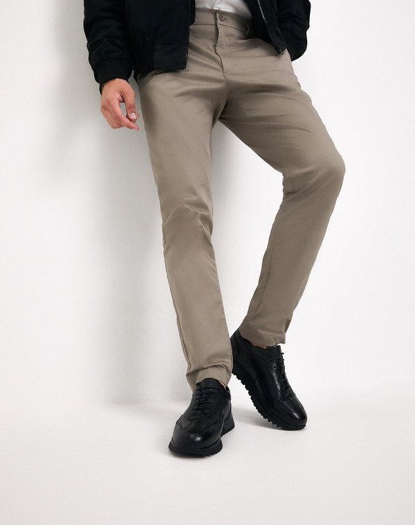 Черные мужские зимние кроссовки