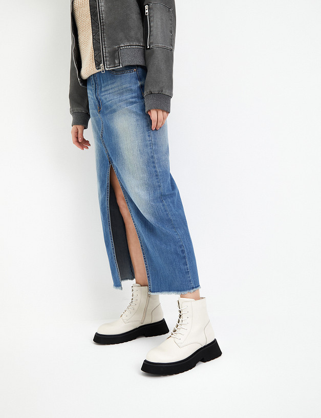 Молочные женские ботинки на черной подошве MASCOTTE 58-3203322-7115M | ракурс 1