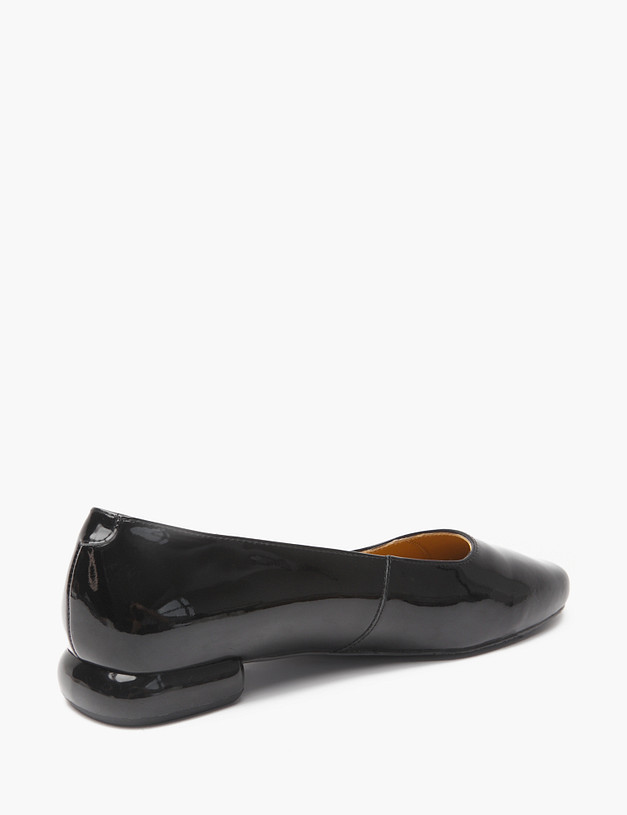 Черные лакированые женские балетки MASCOTTE 94-422811-3701M | ракурс 3 Черные лакированые женские балетки MASCOTTE 94-422811-3701M | ракурс 3