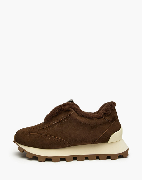 Коричневые женские зимние кроссовки 20990₽