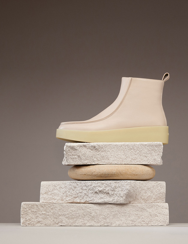 Бежевые женские высокие дезерты MASCOTTE 22-31802210-7137M | ракурс 2