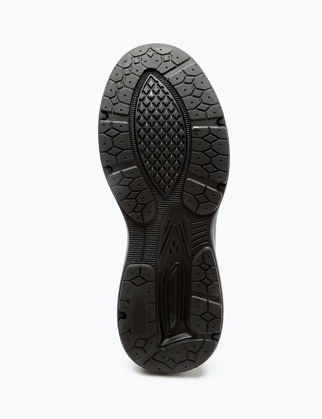 Черные мужские кроссовки  на массивной подошве MASCOTTE 189-417421-0202 | ракурс 5