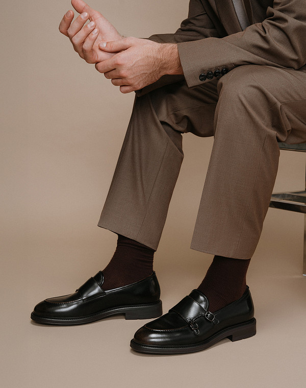 Коричневые мужские лоферы 7990₽