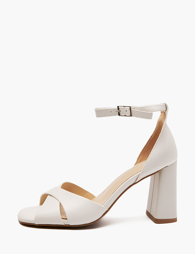 Белые женские босоножки MASCOTTE 25-512511-0601 | ракурс 1