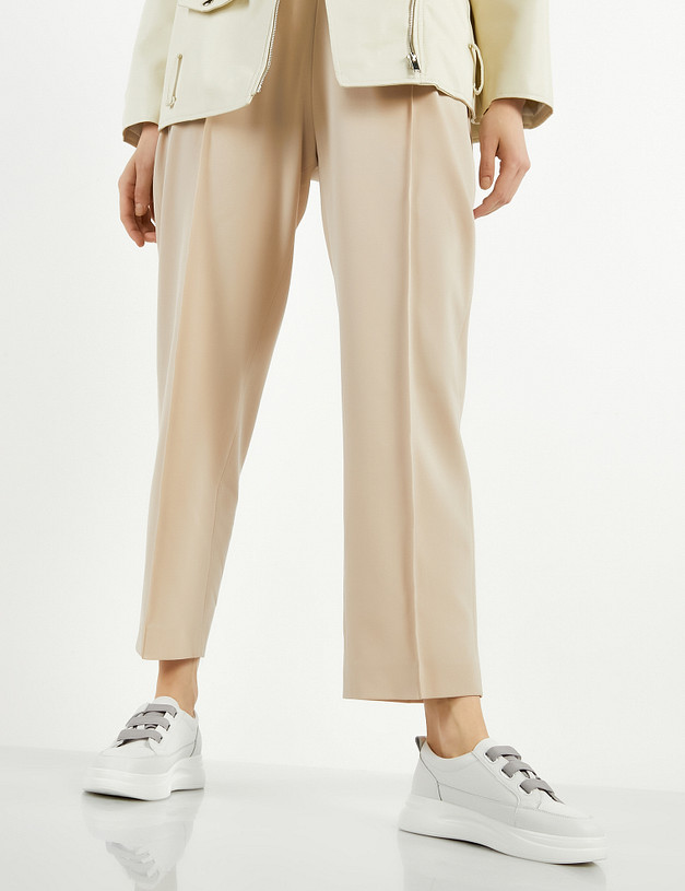 Белые женские кеды на высокой подошве MASCOTTE 234-211721-0606 | ракурс 1