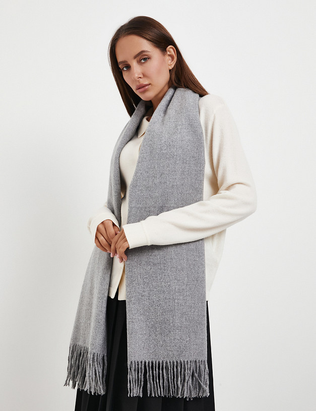 Серый женский шарф MASCOTTE 779-5202-24210 | ракурс 1