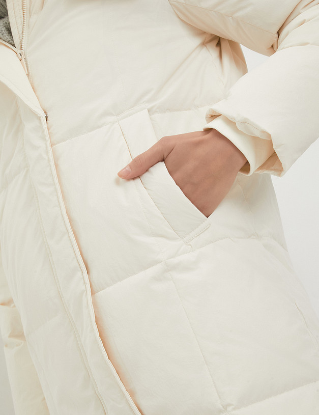 Молочное женское дутое пальто MASCOTTE 234-3428-2401 | ракурс 5