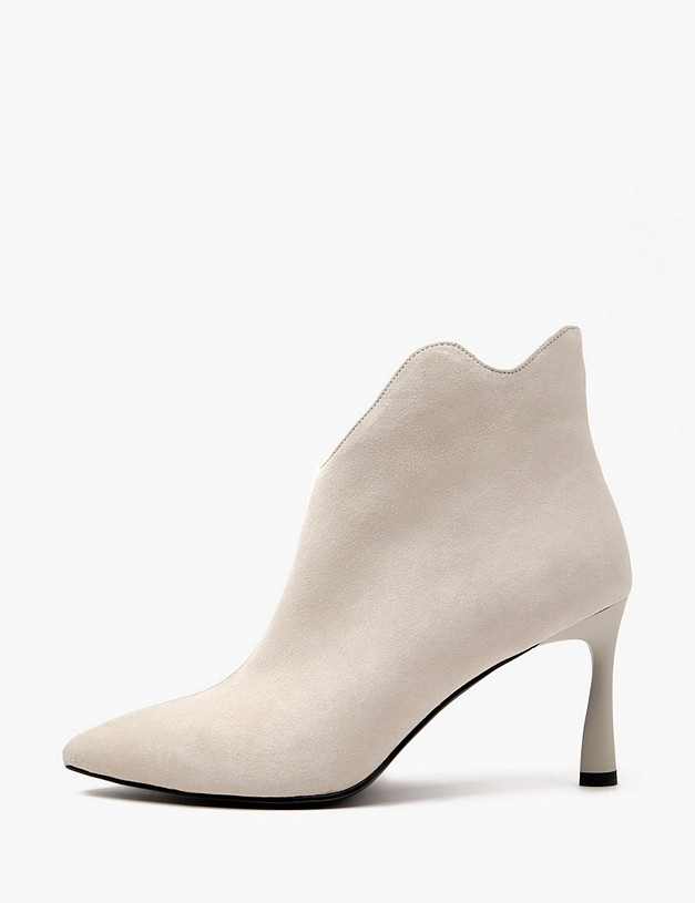 Молочные  женские ботильоны  MASCOTTE 126-410221-0201 | ракурс 2 Молочные  женские ботильоны  MASCOTTE 126-410221-0201 | ракурс 2