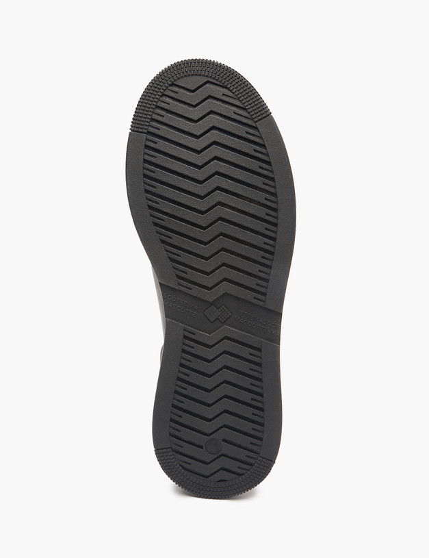 Черные мужские кеды с велюровой вставкой MASCOTTE 22-5111815-0102 | ракурс 5 Черные мужские кеды с велюровой вставкой MASCOTTE 22-5111815-0102 | ракурс 5