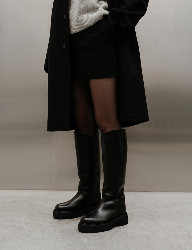 Черные женские зимние сапоги MASCOTTE 22-4240633-3100M | ракурс 2