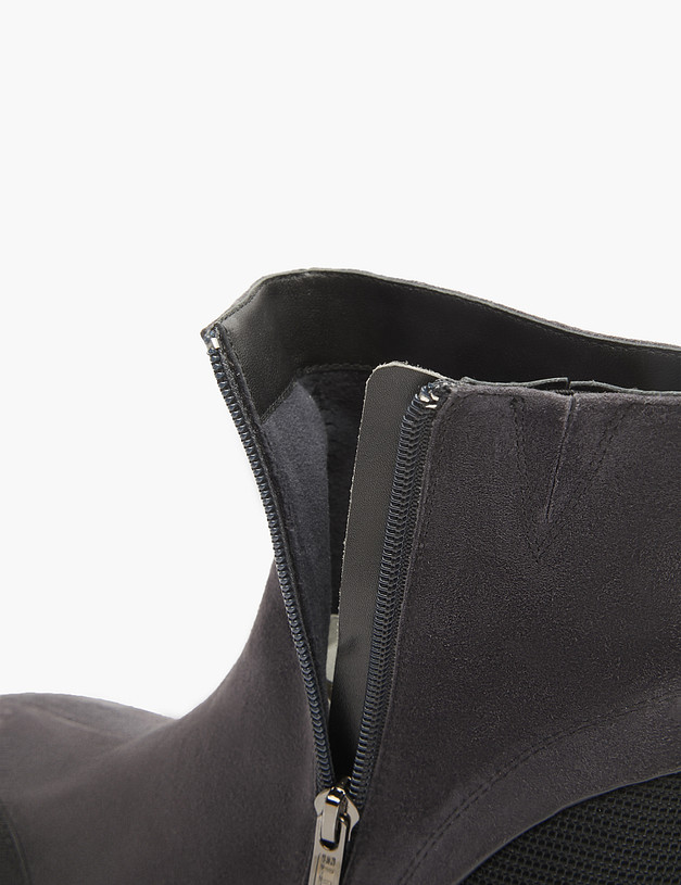 Серые велюровые женские ботинки MASCOTTE 15-3204624-3656M | ракурс 6 Серые велюровые женские ботинки MASCOTTE 15-3204624-3656M | ракурс 6