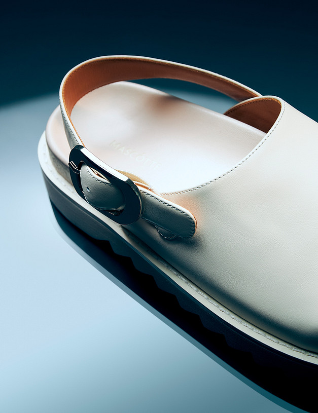 Молочные женские сабо из натуральной кожи MASCOTTE 47-4127014-7157M | ракурс 2