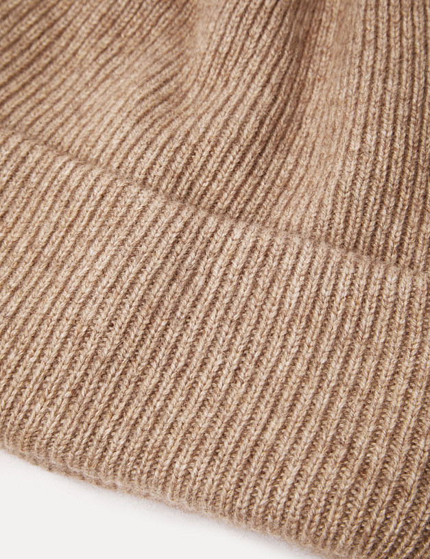 Темно-бежевая женская шапка MASCOTTE 998-4203-7508 | ракурс 3