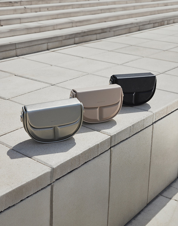 Бежевая женская сумка 2990₽