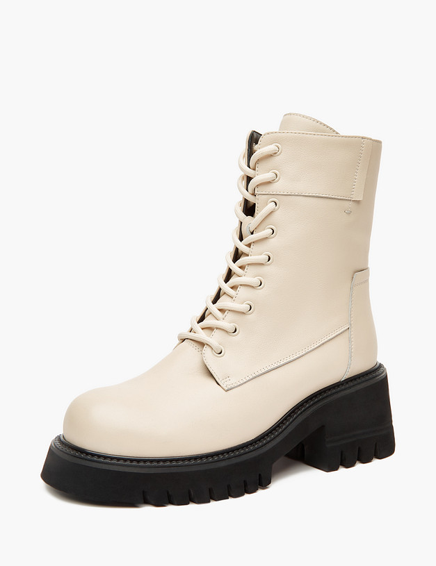 Бежевые женские зимние ботинки на контрастной подошве MASCOTTE 233-3201536-7137M | ракурс 2