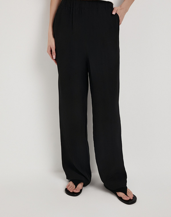 890-6105-2402 Брюки женские черн, Mascotte